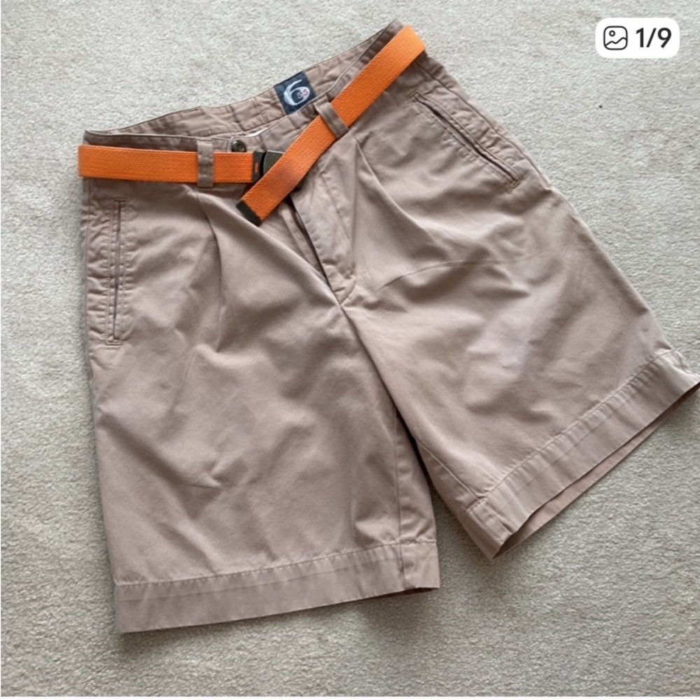 MEN’S 655 KHAKI SHORTS SIZE 32 WAIST